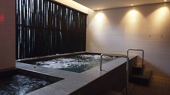 Fully Furnished Studio With Comfortable Design Azalea Suites Apartment