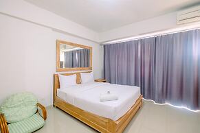 Homey And Cozy Studio At Park View Condominium Apartment