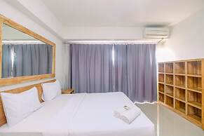 Homey And Cozy Studio At Park View Condominium Apartment