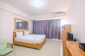 Homey And Cozy Studio At Park View Condominium Apartment