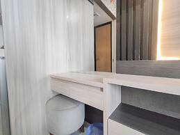 Modern Look Studio The Alton Apartment