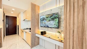 Studio At Sky House Bsd Apartment