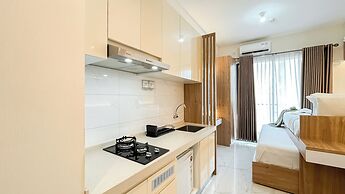 Studio At Sky House Bsd Apartment