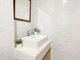 Nice Look Studio At Daan Mogot City Apartment