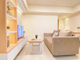 Functional 2Br At Apartment Meikarta