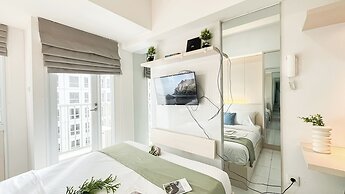 Simple Studio At Tokyo Riverside Pik 2 Apartment