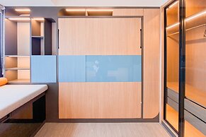 Good And Comfy Studio At Collins Boulevard Apartment