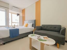 Comfy Studio At Nifarro Park Apartment