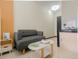 Comfy Studio At Nifarro Park Apartment