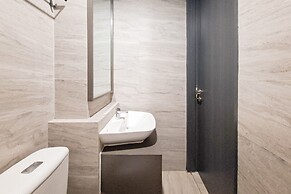 Strategic Studio At Apartment Collins Boulevard