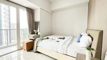 Brown Accent 2Br At Apartment Casa De Parco