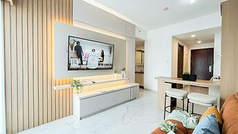 Homey 2Br At Sky House Bsd Apartment