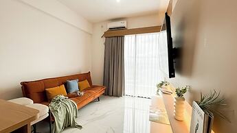 Homey 2Br At Sky House Bsd Apartment