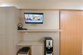 Warm Tone Studio At Candiland Apartment