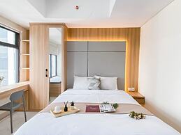 Cozy White Studio At Pollux Chadstone Apartment
