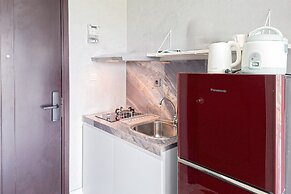 Grey Style Studio At Casa De Parco Apartment