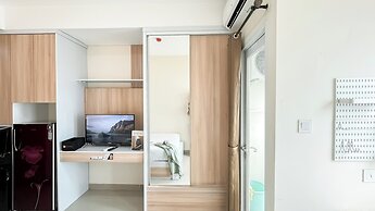 Cozy Elegant Studio At Apartment B Residence