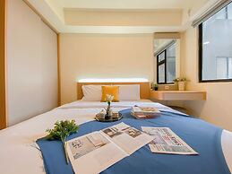 Comfy Warm Tone Studio At Meikarta Apartment