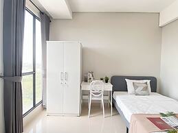 Cozy Warm Tone Studio At Monroe Tower Apartment