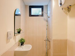 Cozy And Functional 2Br At Apartment Meikarta
