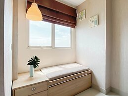 Cozy And Pleasant Living Studio At Apartment Oasis Cikarang