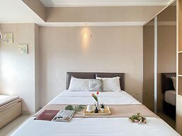 Cozy And Pleasant Living Studio At Apartment Oasis Cikarang