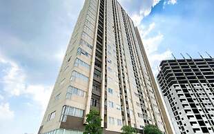 Cozy And Pleasant Living Studio At Apartment Oasis Cikarang
