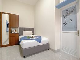 Cozy Living Studio (No Kitchen) At Celebrity Mansion