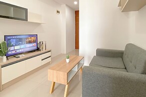 Compact And Nice 1Br Apartment At Vittoria Residence