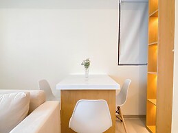 Comfy And Warm 2Br At Meikarta Apartment