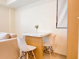 Comfy And Warm 2Br At Meikarta Apartment