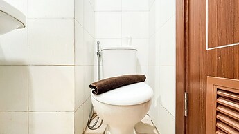 White Tone 1Br At Vittoria Residence Apartment
