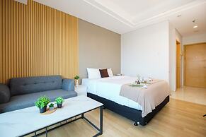 Simple Designed And Homey Studio At Apartment Capitol Suites