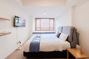 Simple And Tidy Studio Apartment Collins Boulevard
