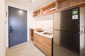 Simple And Tidy Studio Apartment Collins Boulevard