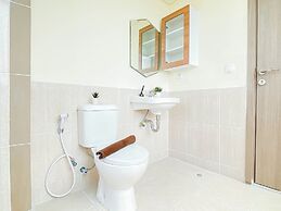 Modern Look 3Br Apartment Meikarta