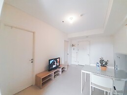 Minimalist 2Br At Apartment Parahyangan Residence