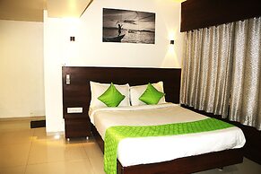 Hotel Express Airoli