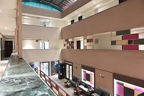 Hotel Express Airoli