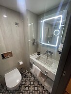 Artelist Hotel