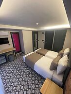 Artelist Hotel
