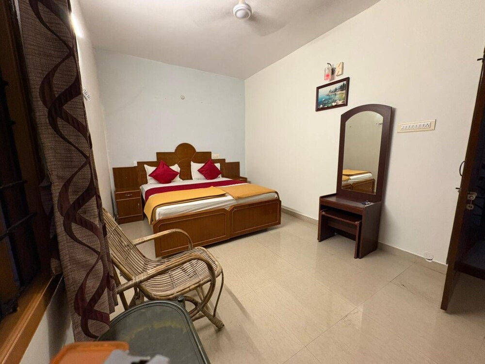 Happy View Resort