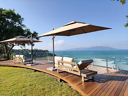 Cape Azure Resort Samui by Thalsea