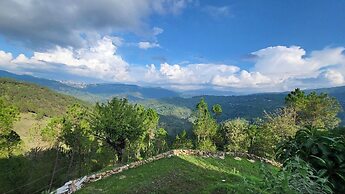 Adaara - A Pet Friendly Cottage