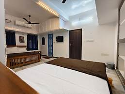 Sri Inn