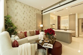 Binghatti Royale - Luxury 1BR Haven