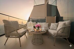 Binghatti Royale - Luxury 1BR Haven