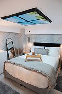 Koukaki Golden Lofts