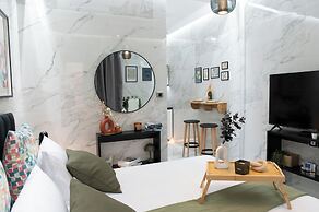 Koukaki Golden Lofts