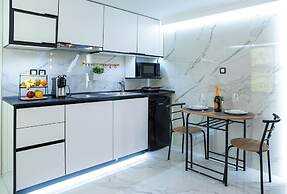 Koukaki Golden Lofts